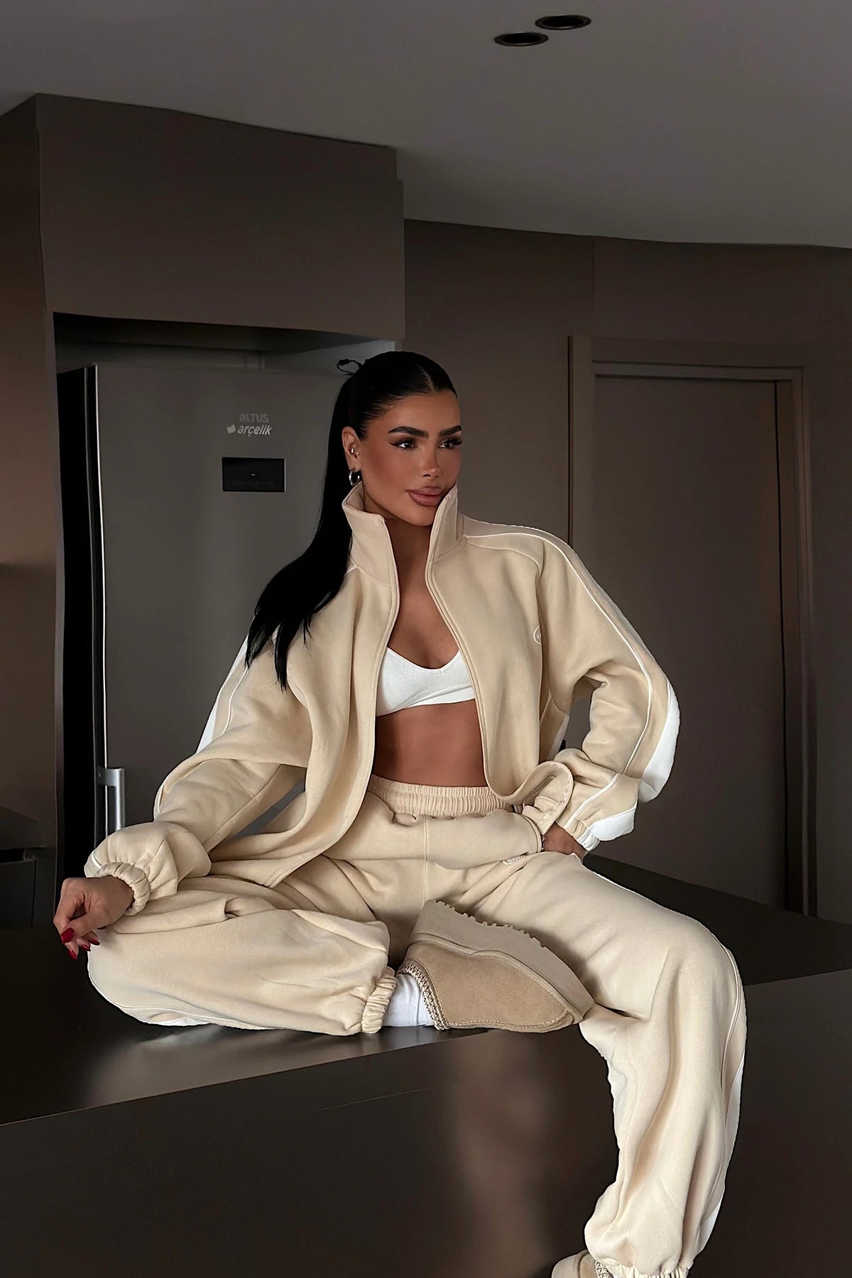 CREAM GIONNA TRACKSUIT SET