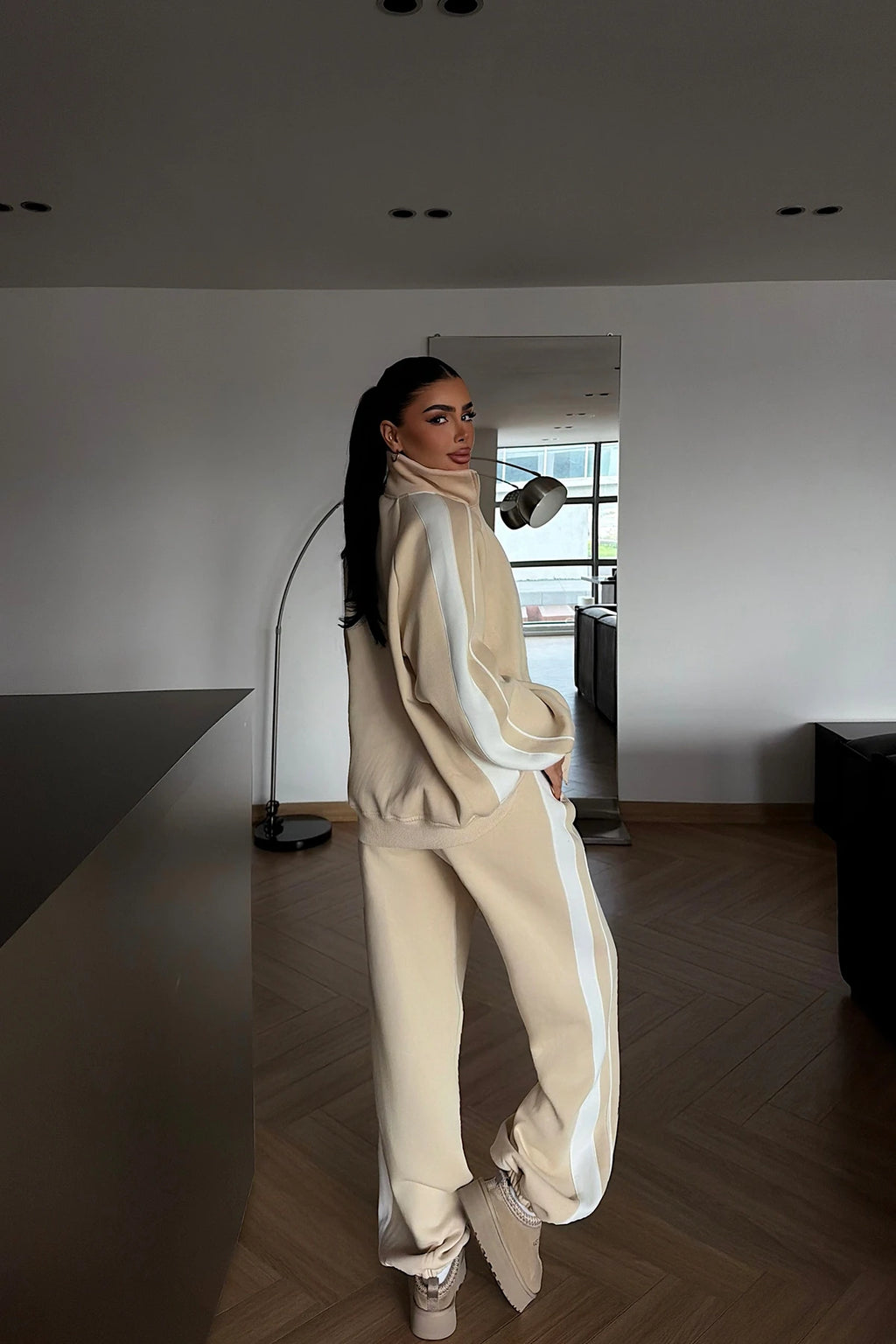 CREAM GIONNA TRACKSUIT SET