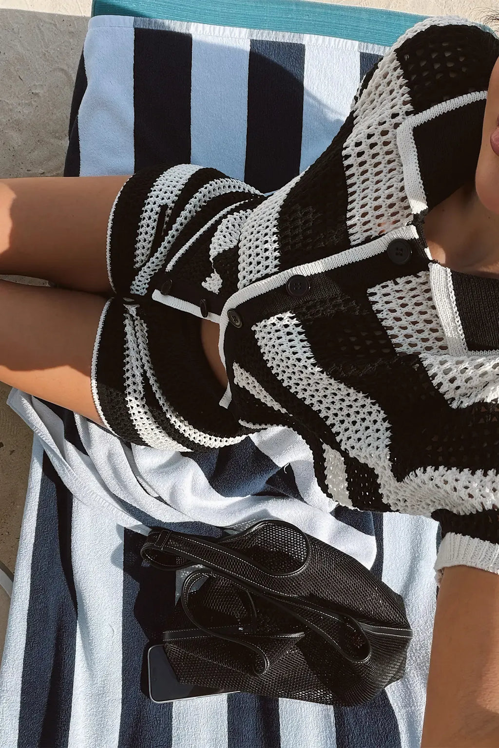 TWO-TONE KNITTED SHORTS SET