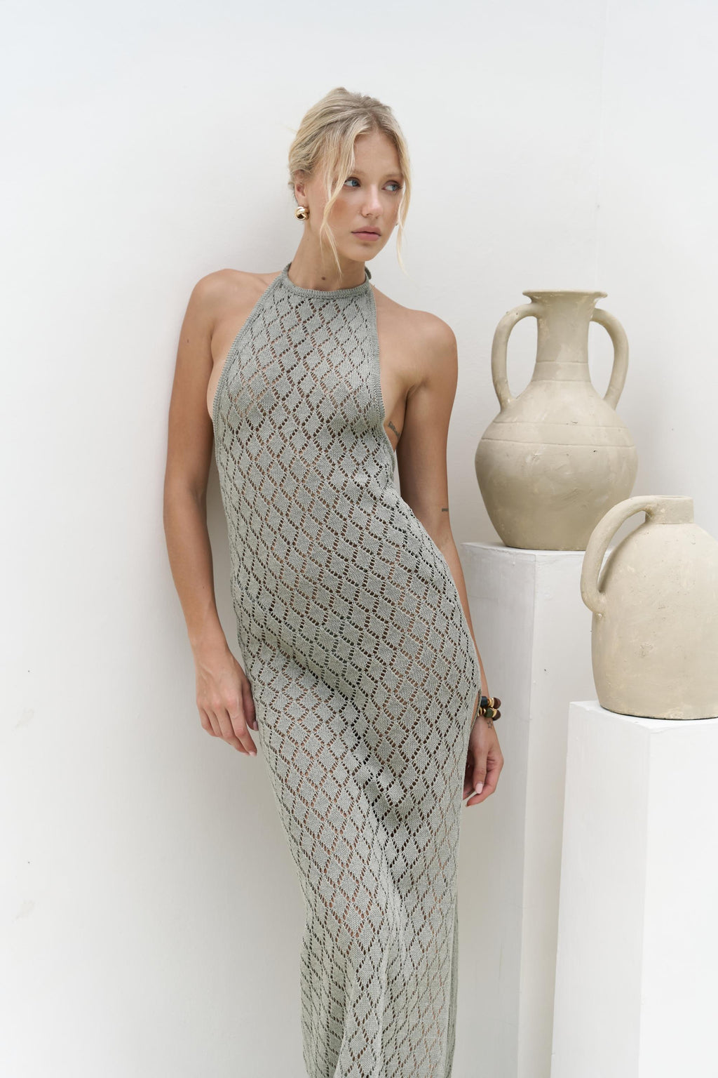 GRAY BACK HALTER KNIT MAXI DRESS