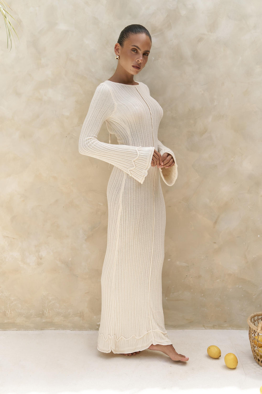 BEIGE BACKLESS KNIT MAXI DRESS