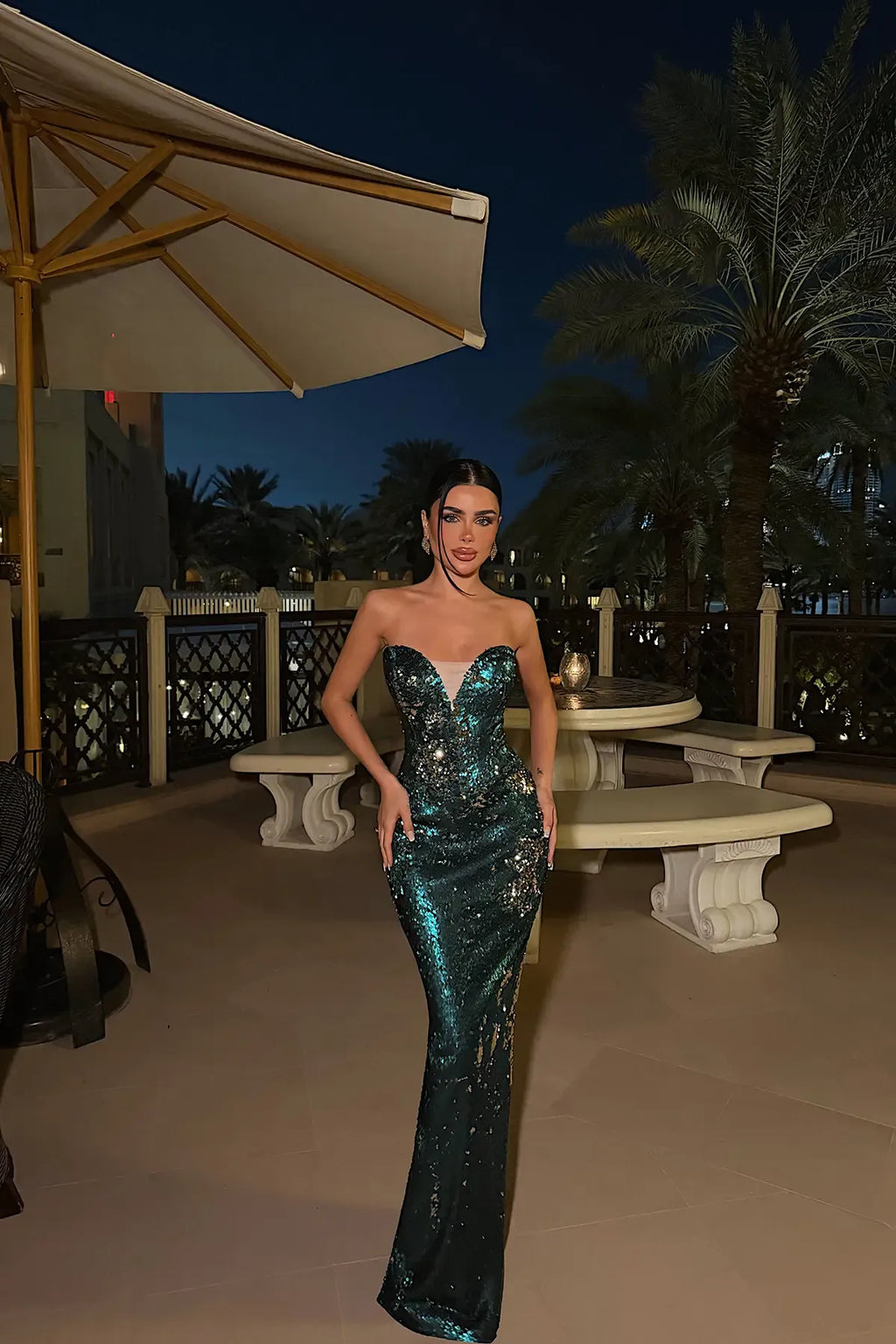 GREEN EVENING STRAPLESS DRESS