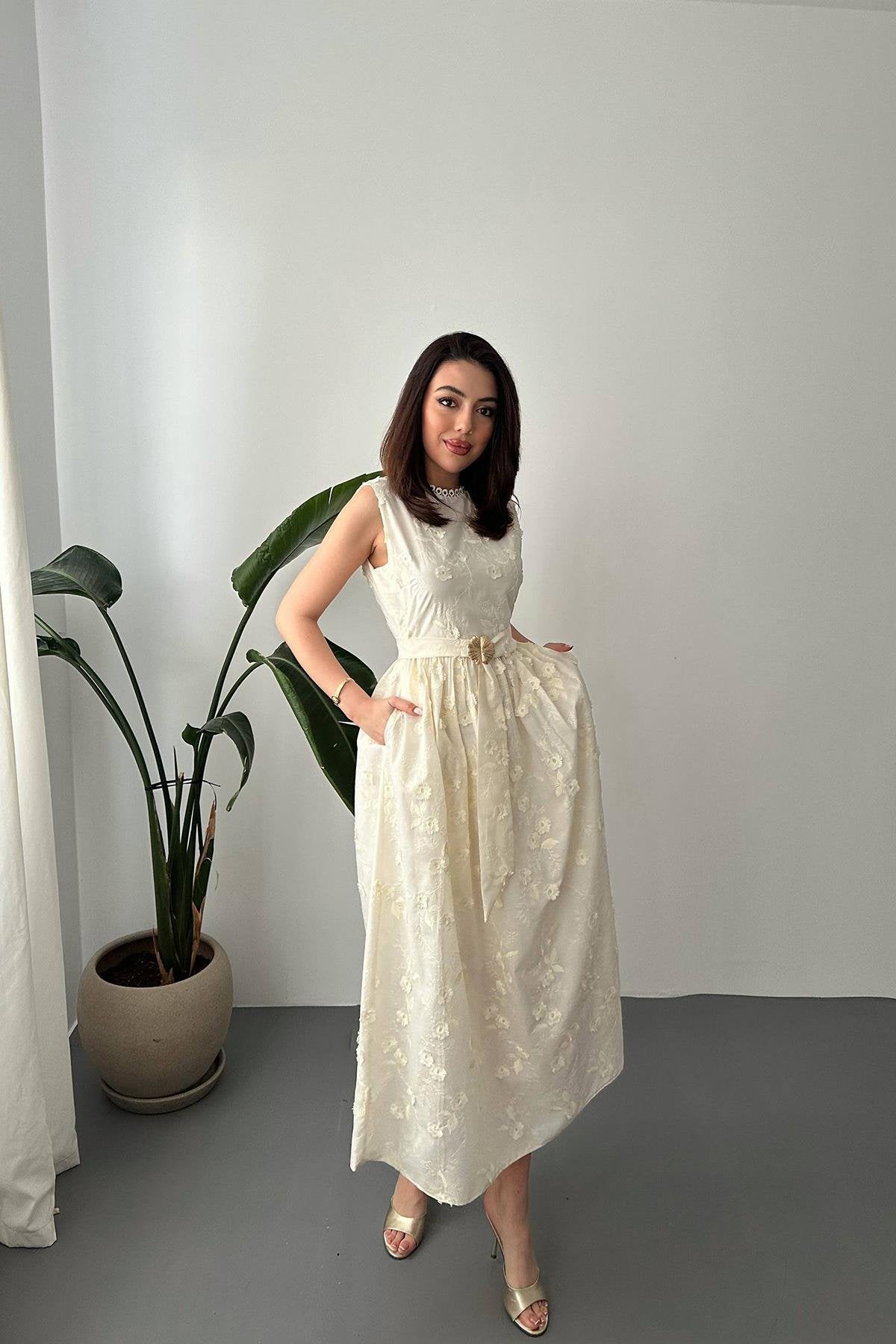 BEIGE 3D EMBROIDERED MAXI DRESS