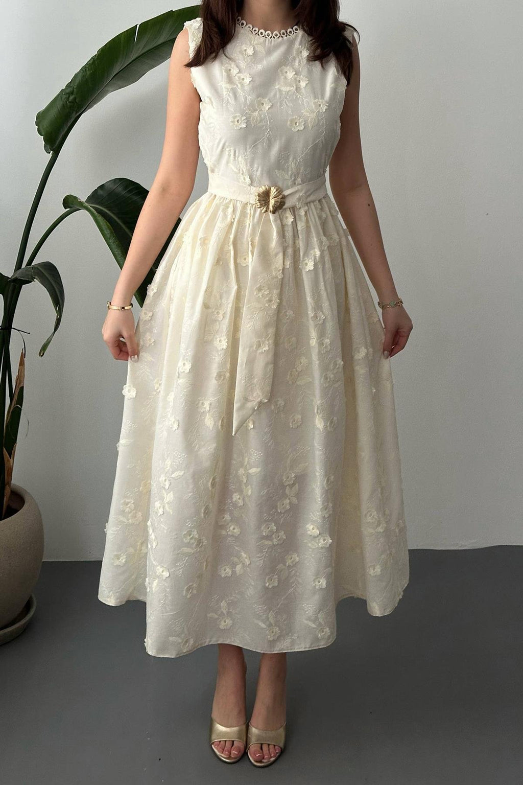 BEIGE 3D EMBROIDERED MAXI DRESS