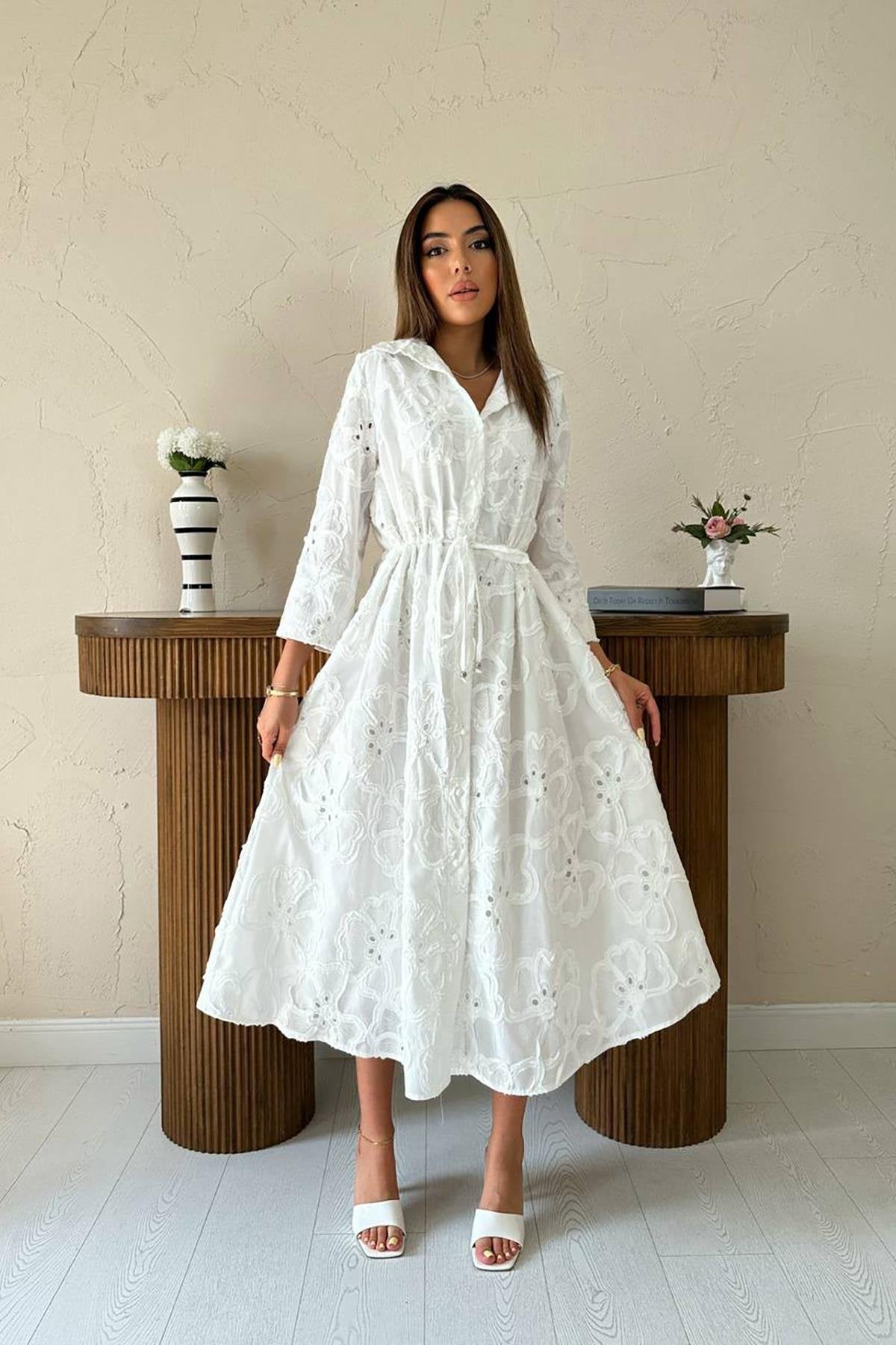 WHITE EMBROIDERED MAXI DRESS WITH WAIST TIE