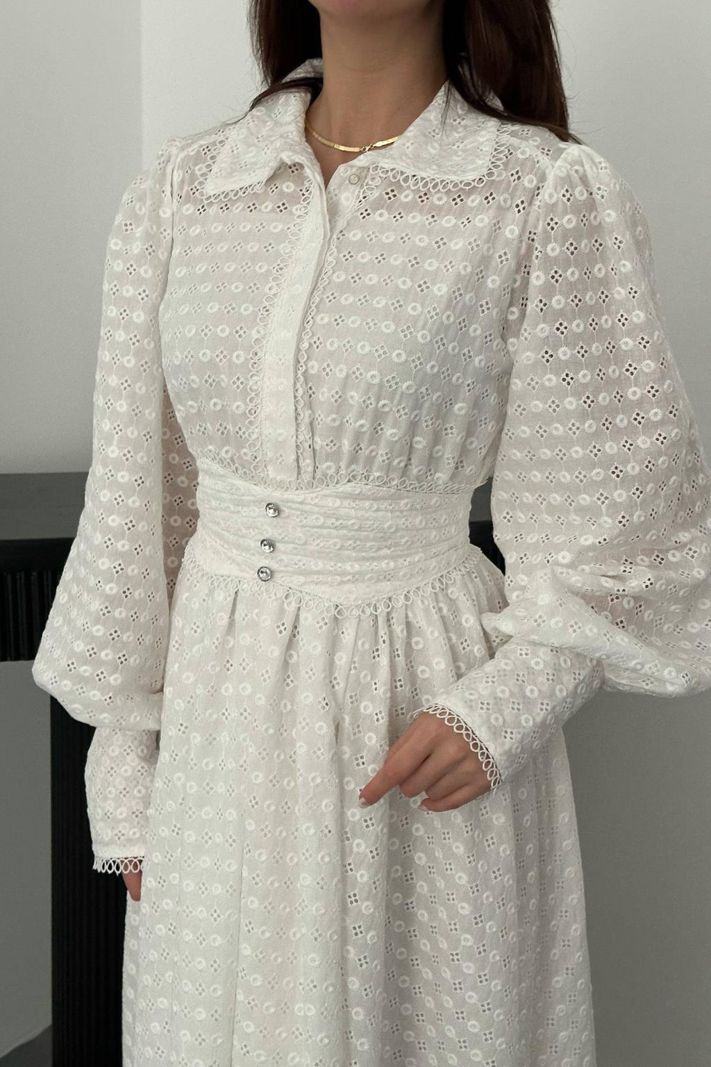 WHITE EMBROIDERED BELTED MAXI DRESS