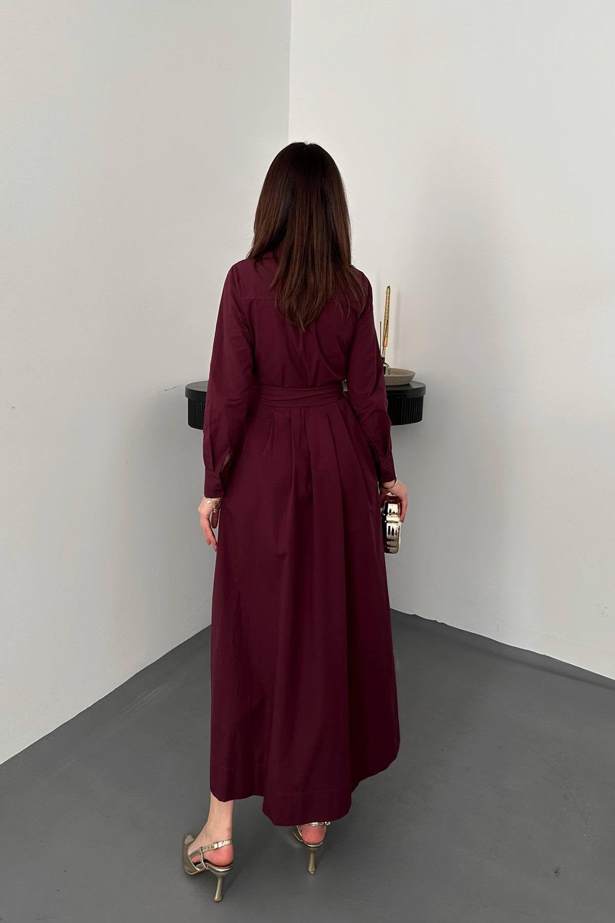 BURGUNDY BUTTON-DOWN POPLIN MIDI DRESS