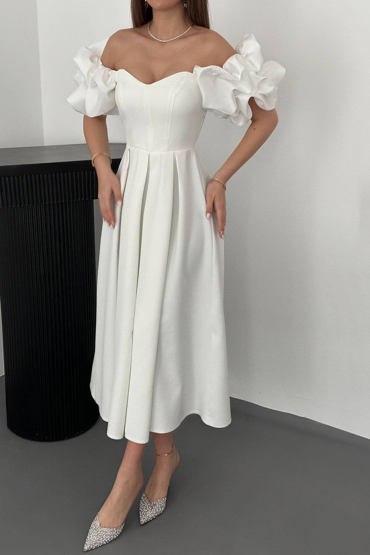 OFF WHITE SLEEVED BALLON PLEATED SATIN DRESS