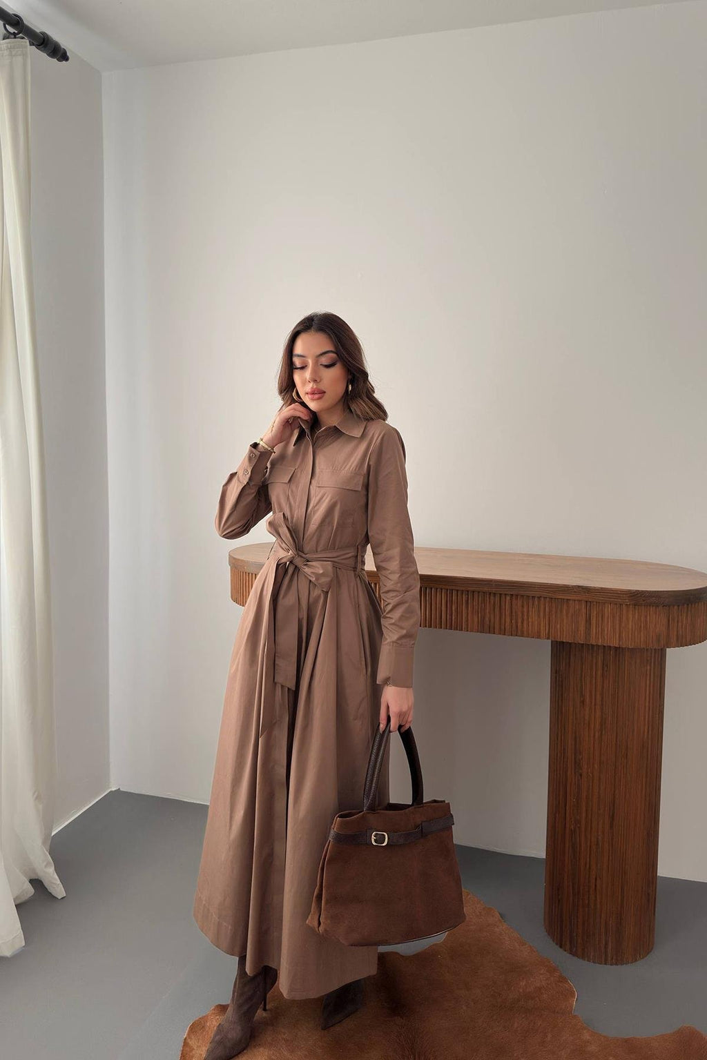 BROWN BUTTONED POPLIN MIDI DRESS WITH COLLAR