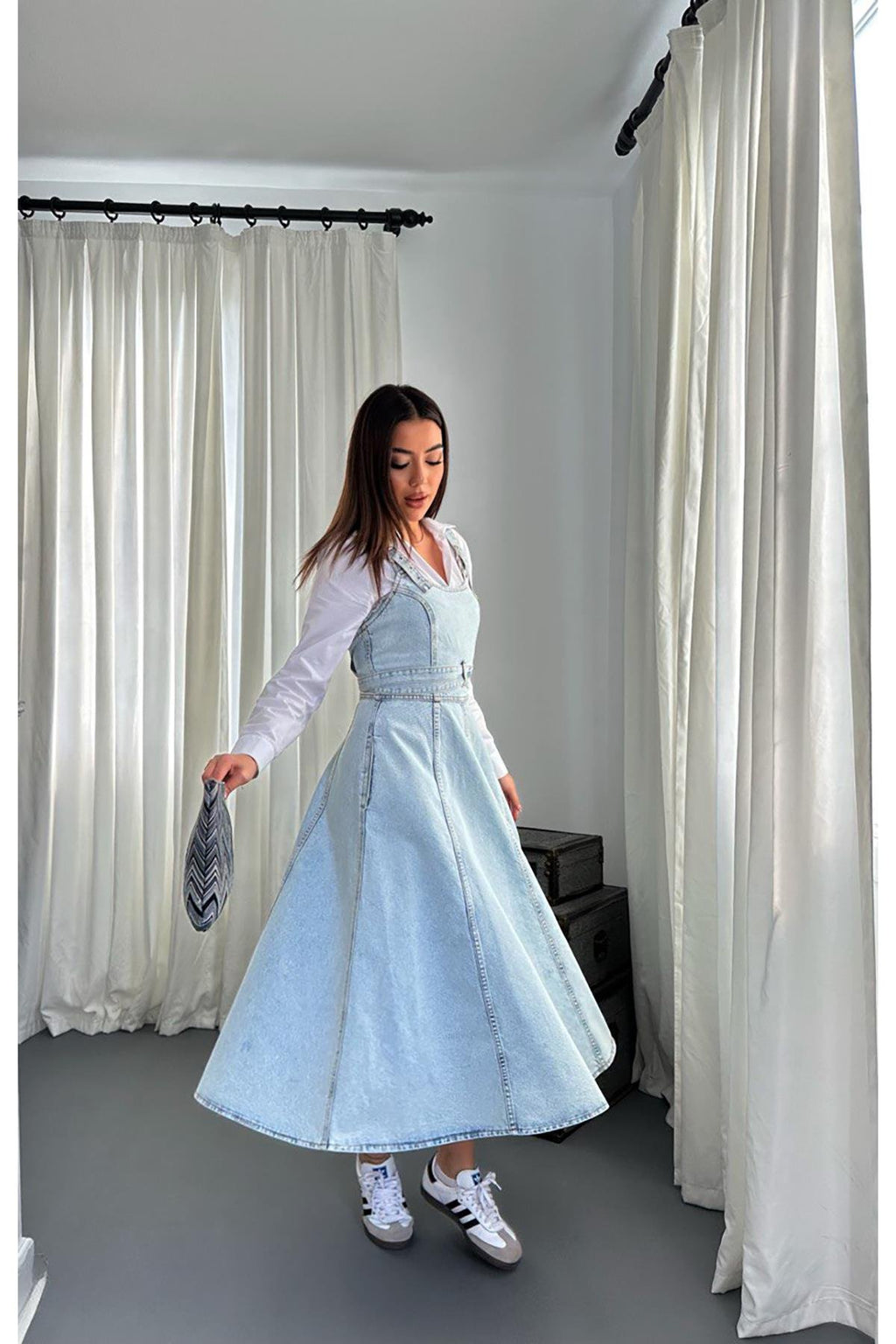 SNOW WASH BANDED DENIM MIDI DRESS