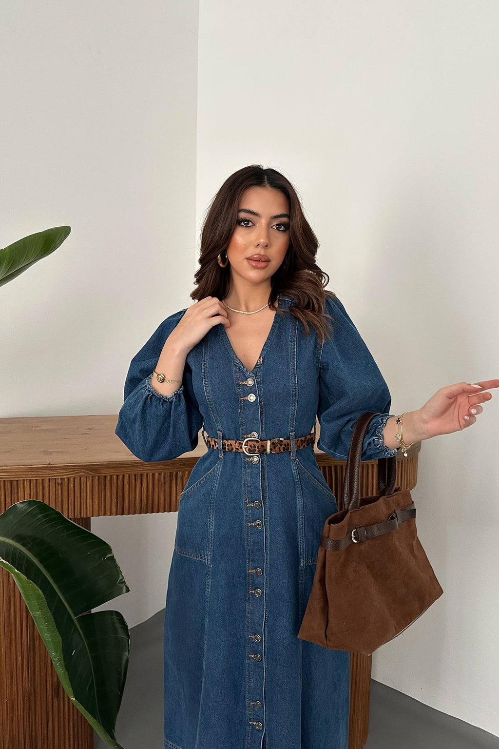 BLUE DENIM PUFF SLEEVE MIDI DRESS