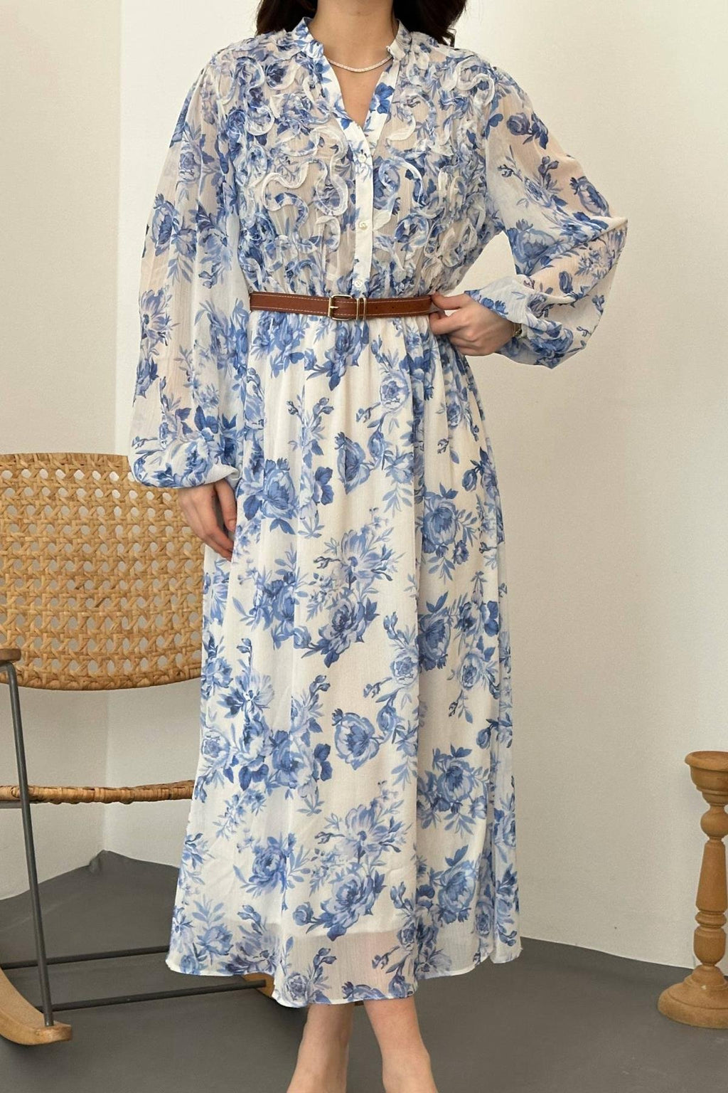 BLUE PIPING DETAIL MAXI DRESS