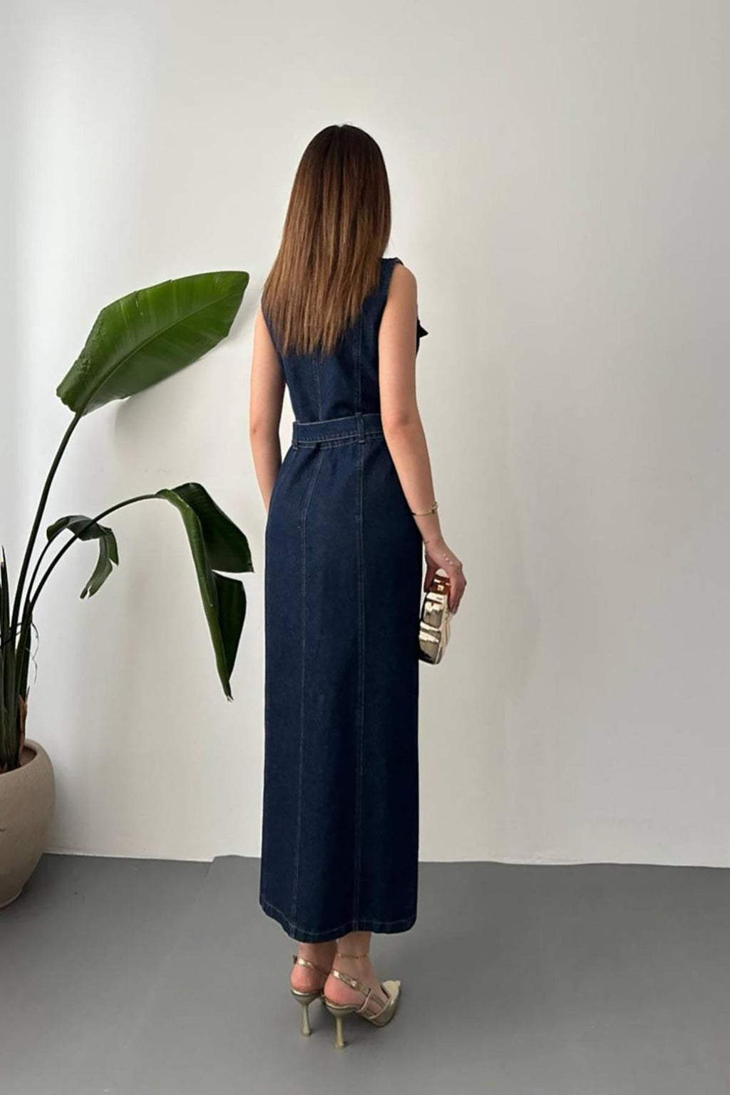 BLUE BUTTONED DENIM DRESS