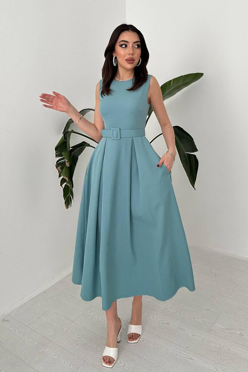 MINT HALTER NECK FLARED MAXI DRESS