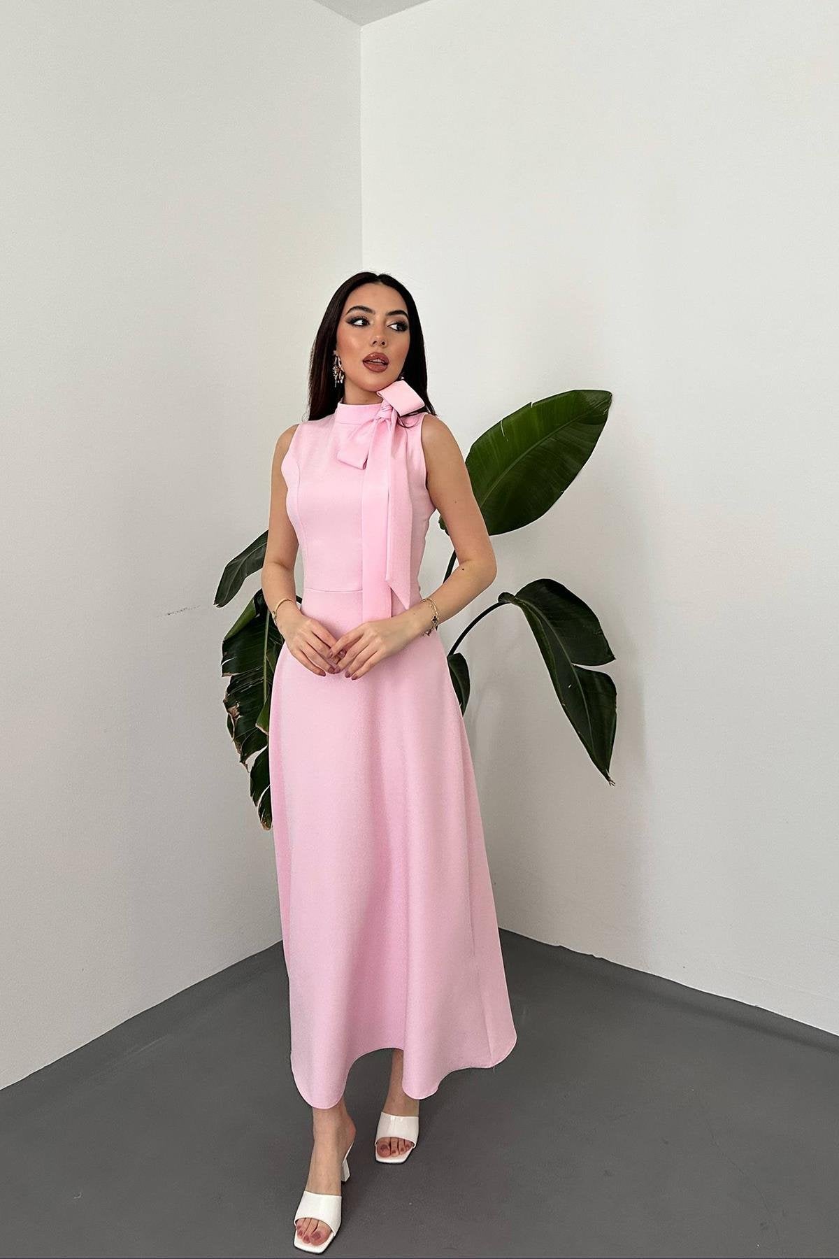PINK COLLARED MAXI DRESS WITH BOW DETAIL