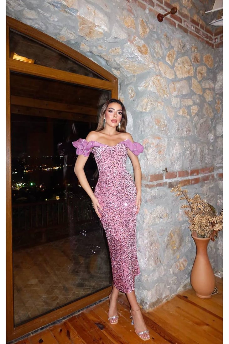 POWDER PINK SEQUIN SLEEVELESS DRESS