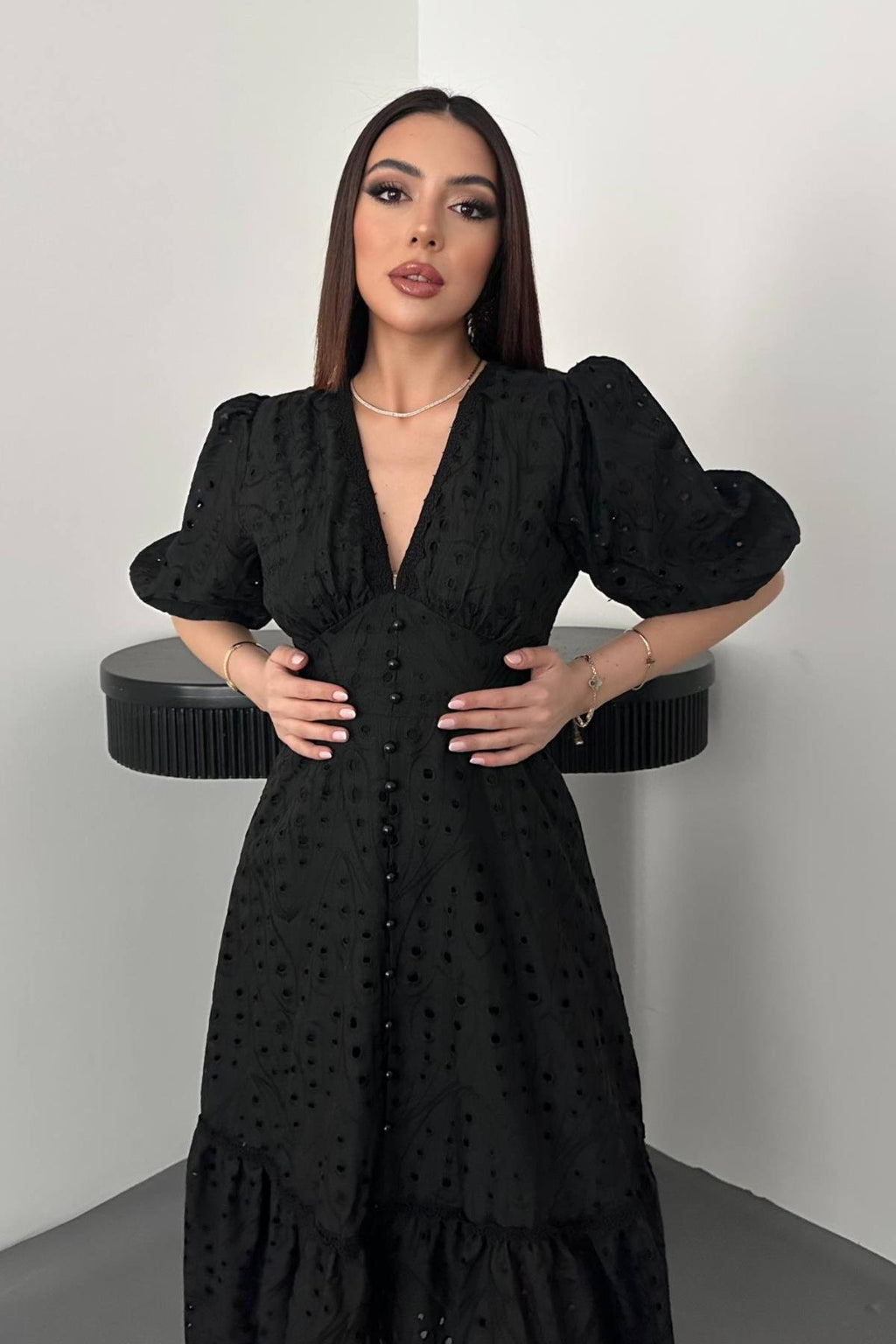 BLACK LACE EMBROIDERED MAXI DRESS