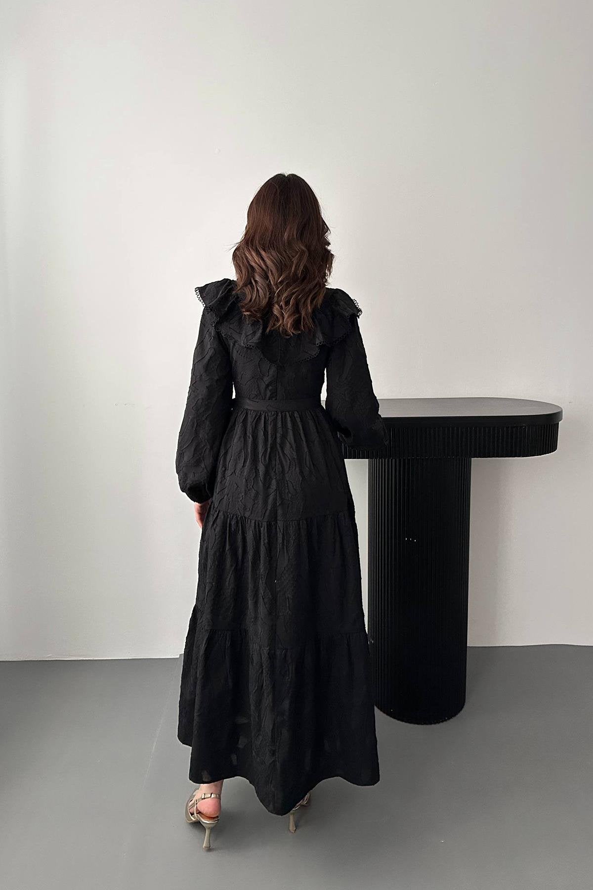 BLACK RUFFLED EMBROIDERED MAXI DRESS