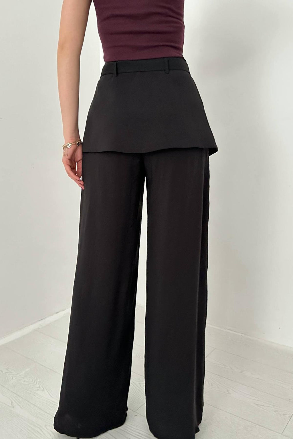 BLACK COVERED WAIST TROUSERS